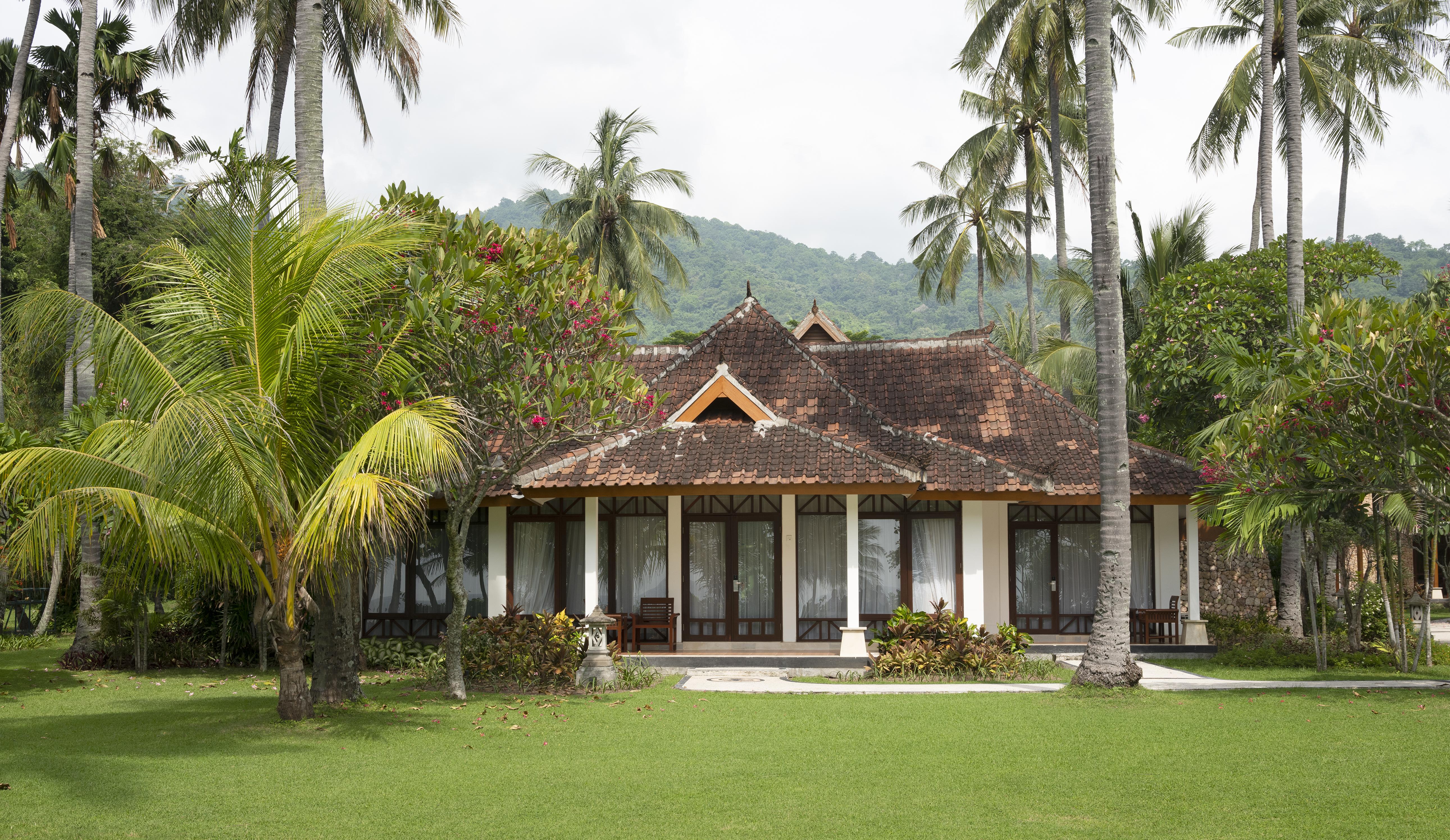 Holiday Resort Lombok Senggigi Exterior foto